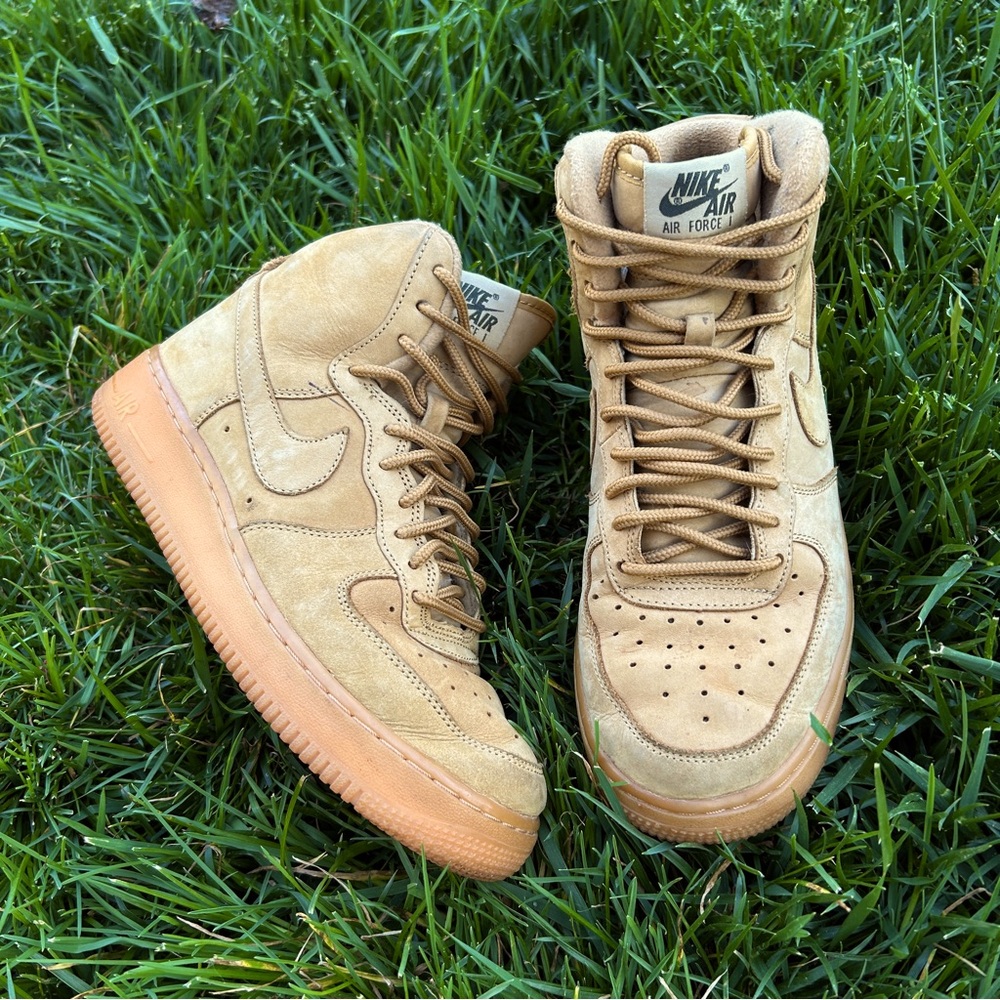 Women’s Nike AF1 Flax Wheat High Tops